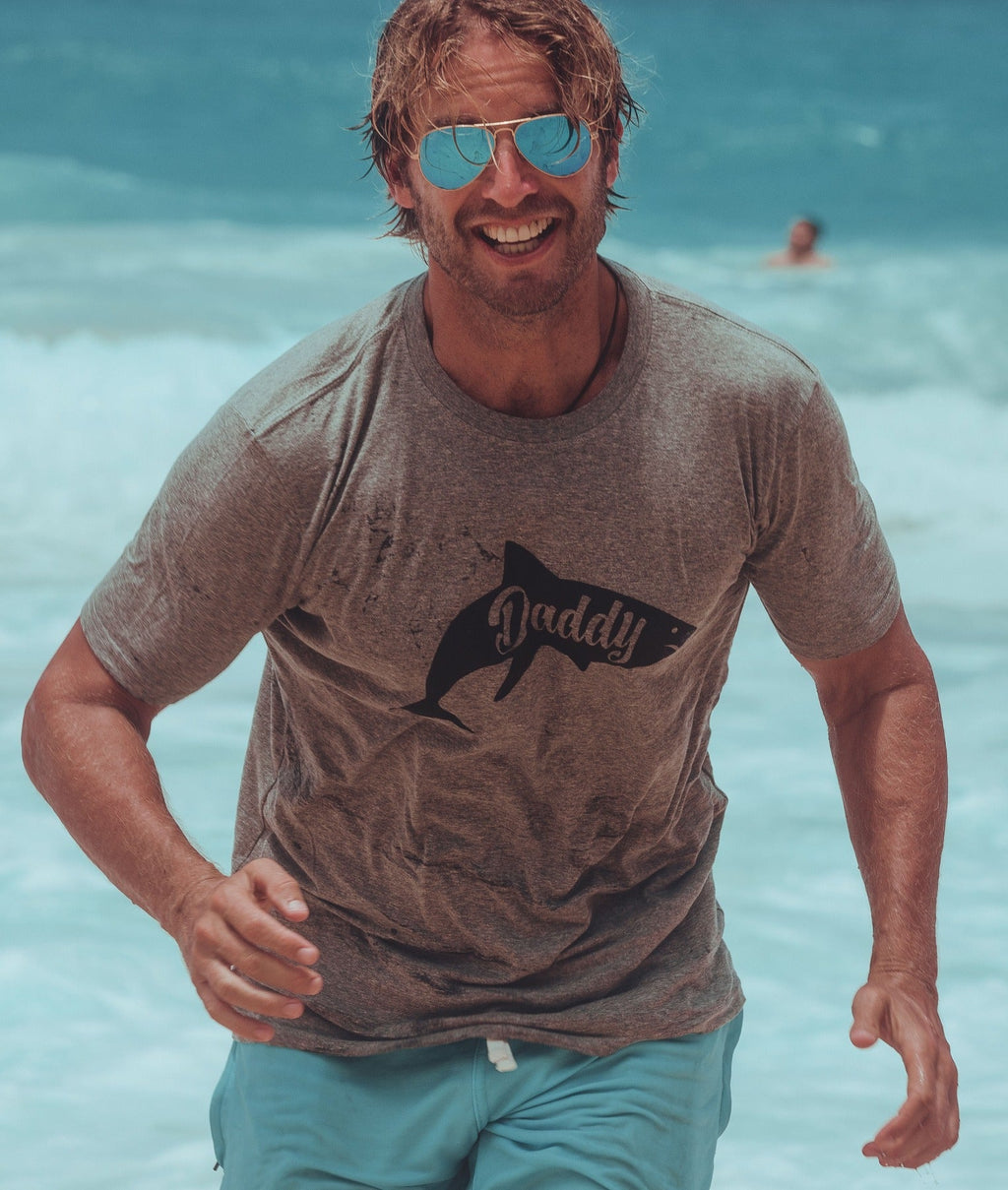 Daddy Shark Men's T Shirt product image 2