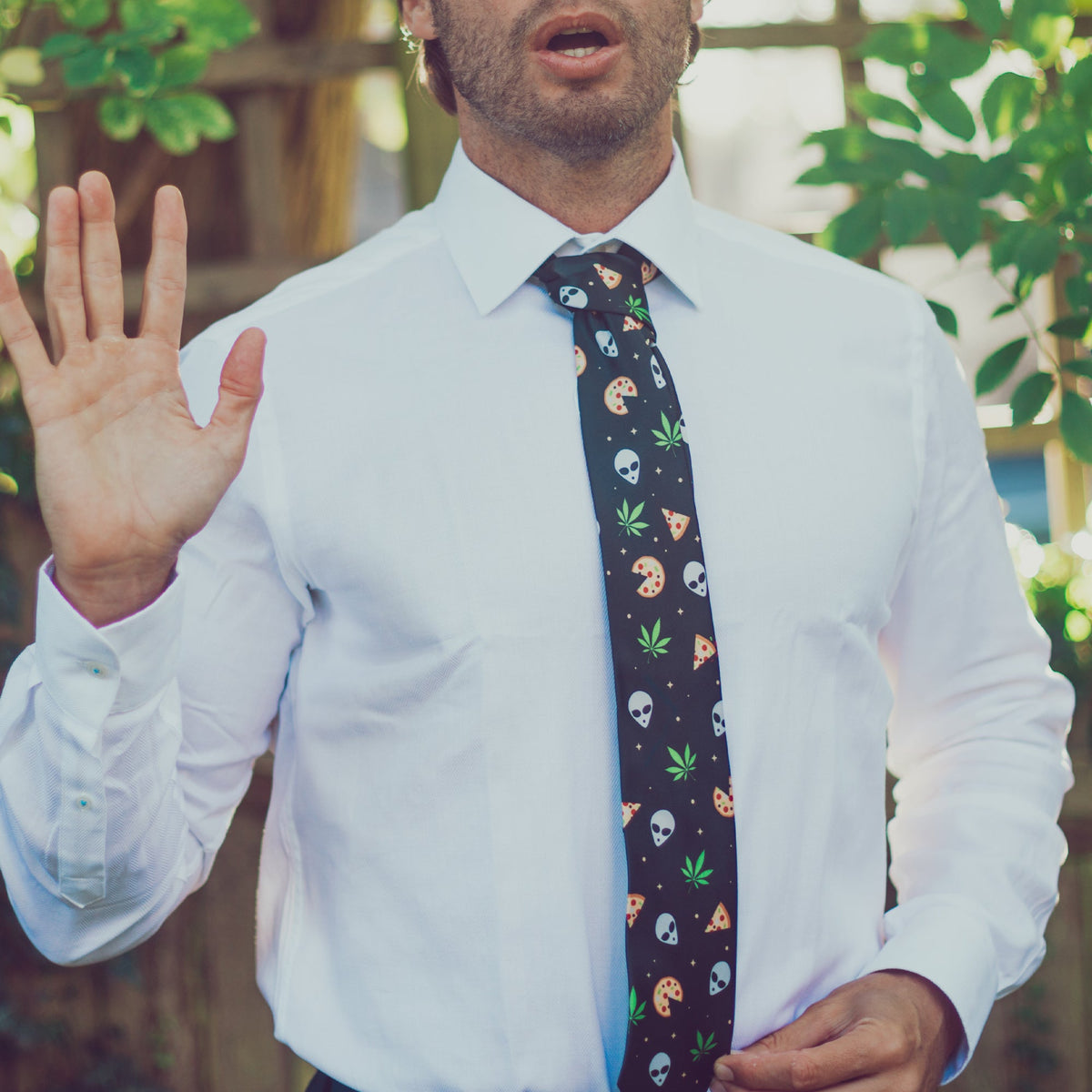 Alien Weed Pizza Tie